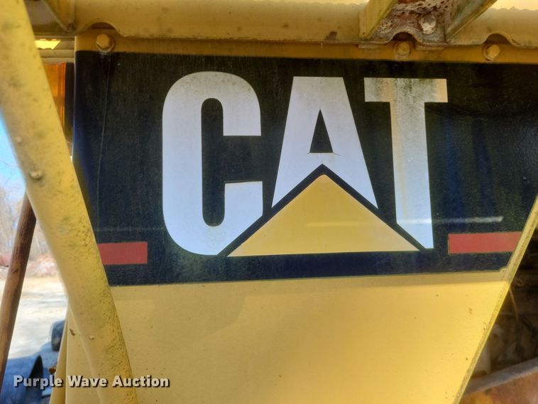 image for item DK1178 1994 Caterpillar 775B  haul truck