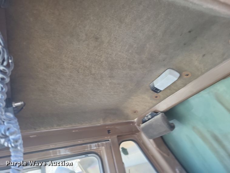 image for item DK1178 1994 Caterpillar 775B  haul truck