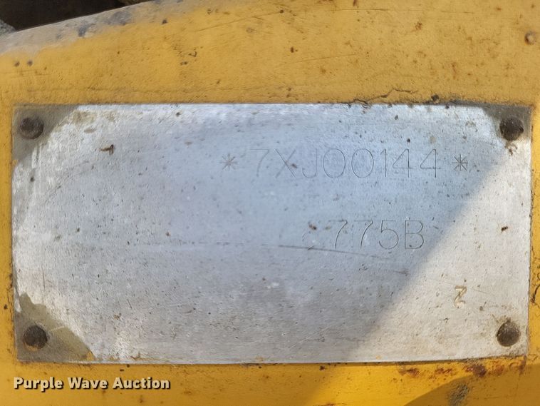 image for item DK1178 1994 Caterpillar 775B  haul truck