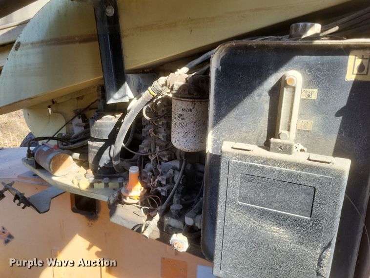 image for item DK1179 1996 JLG 600S  boom lift