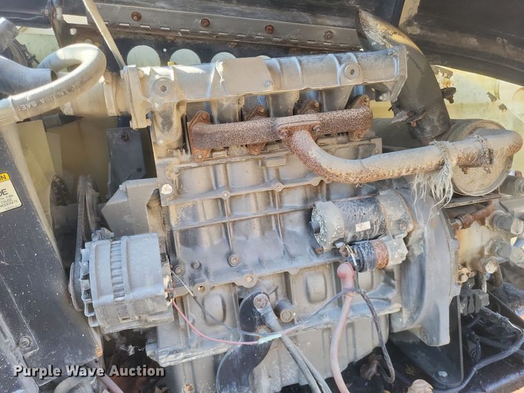 image for item DK1179 1996 JLG 600S  boom lift