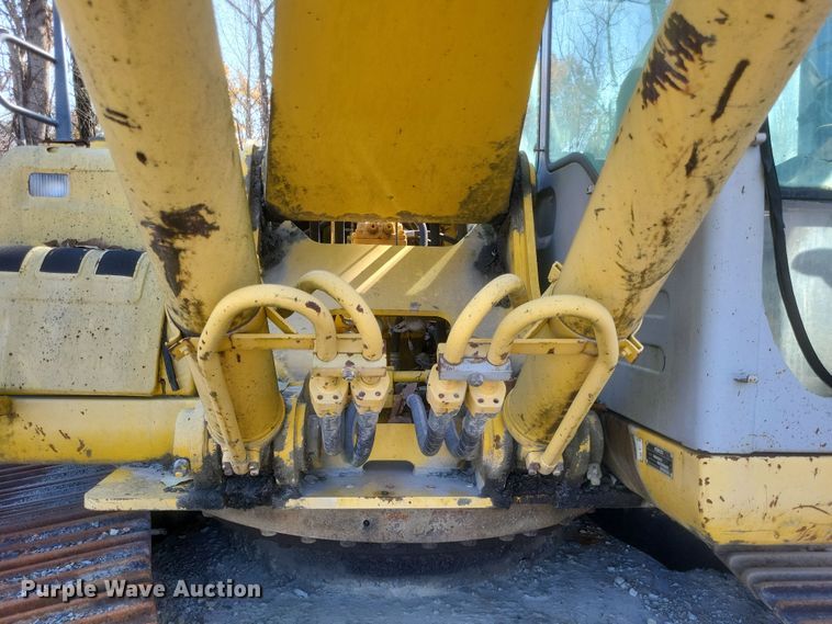 image for item DK1180 Kobelco SK330LC  excavator