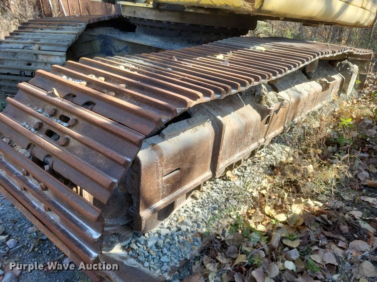 image for item DK1180 Kobelco SK330LC  excavator