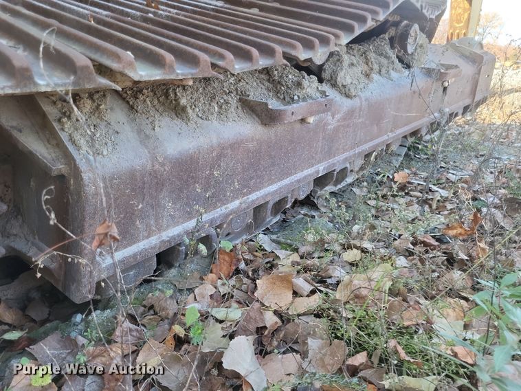 image for item DK1180 Kobelco SK330LC  excavator