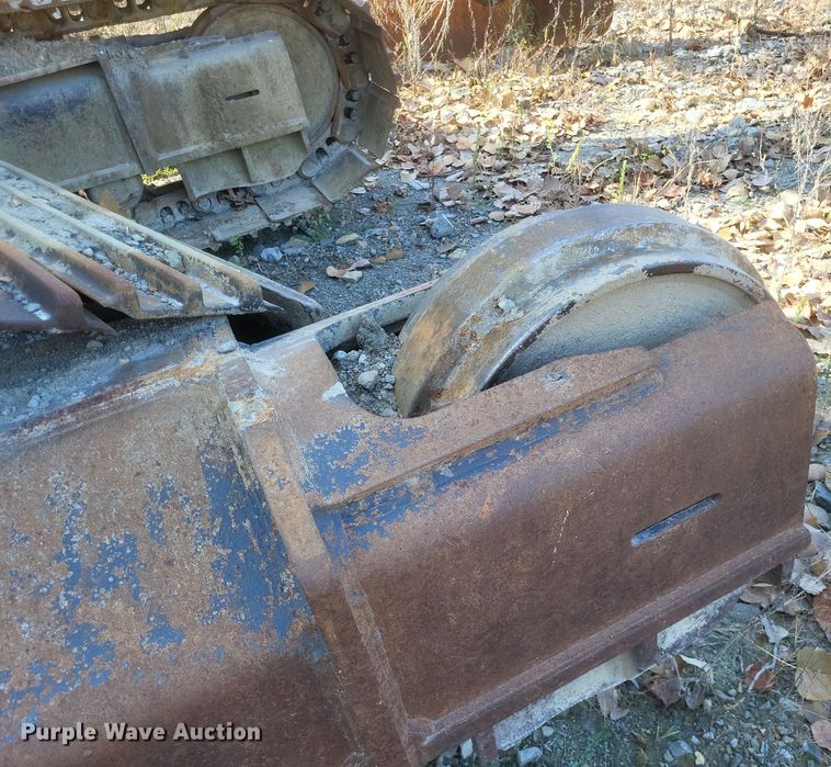 image for item DK1180 Kobelco SK330LC  excavator