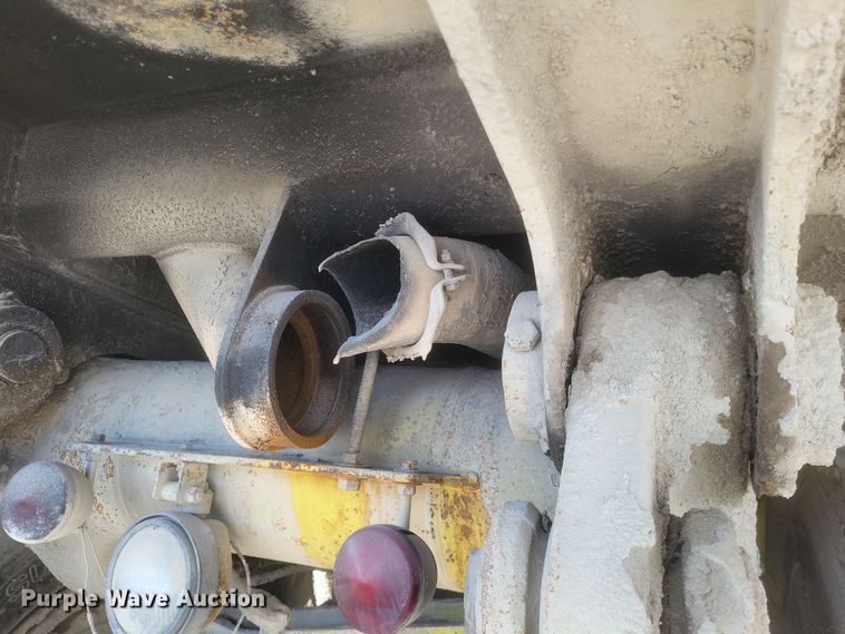 image for item DK1182 1989 Euclid R35  haul truck