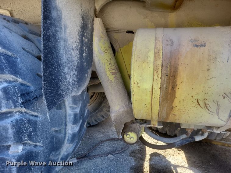 image for item DK1182 1989 Euclid R35  haul truck