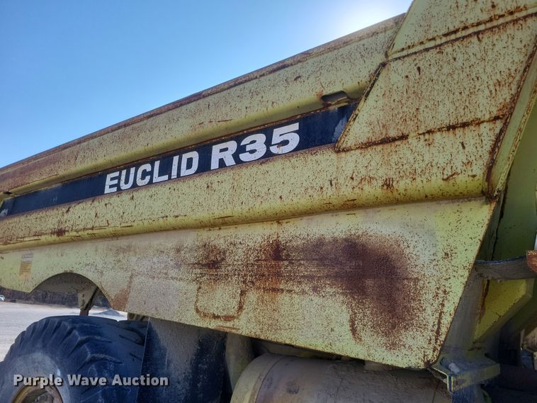 image for item DK1182 1989 Euclid R35  haul truck