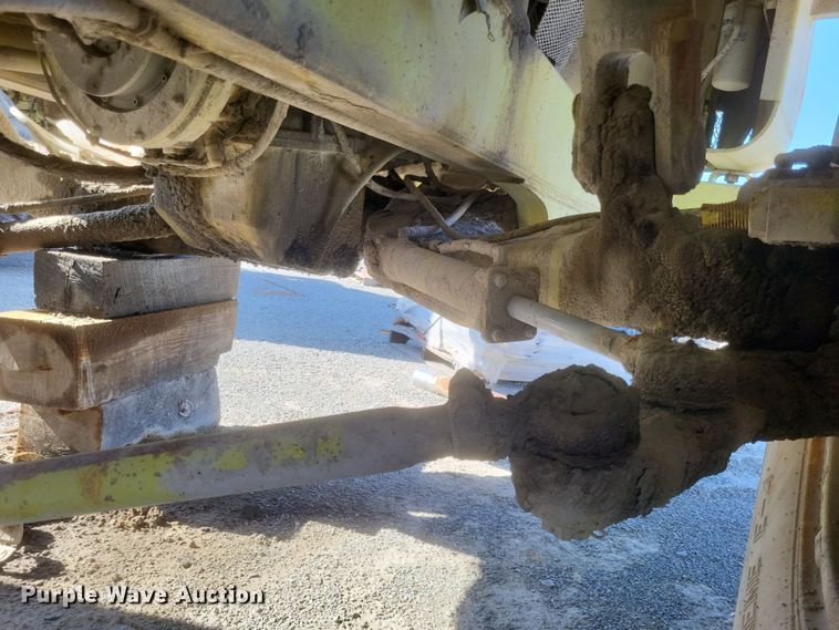 image for item DK1182 1989 Euclid R35  haul truck