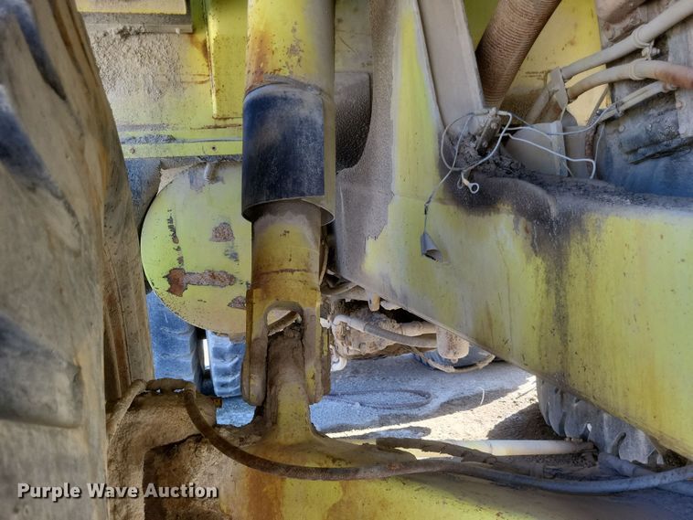 image for item DK1182 1989 Euclid R35  haul truck