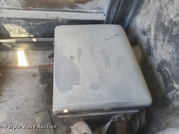 image for item DK1182 1989 Euclid R35  haul truck