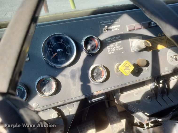 image for item DK1182 1989 Euclid R35  haul truck