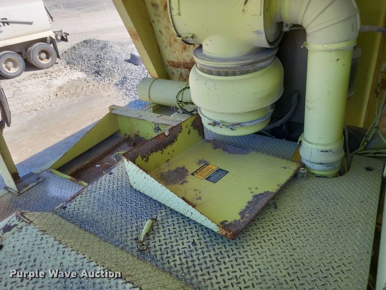 image for item DK1182 1989 Euclid R35  haul truck