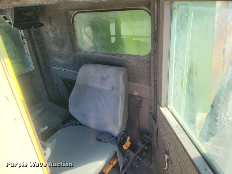 image for item DK1183 1995 Euclid R35  haul truck