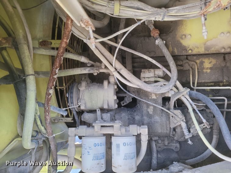 image for item DK1183 1995 Euclid R35  haul truck