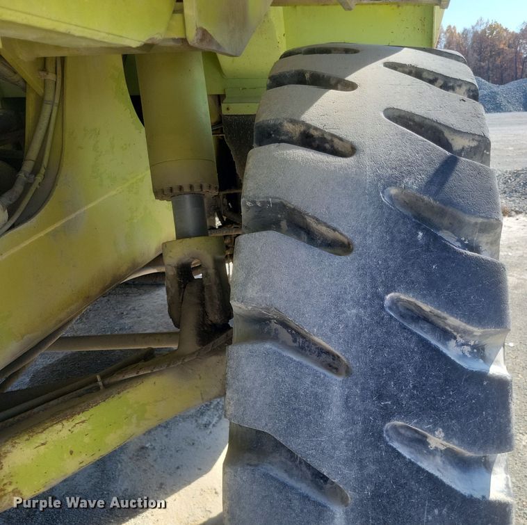 image for item DK1183 1995 Euclid R35  haul truck