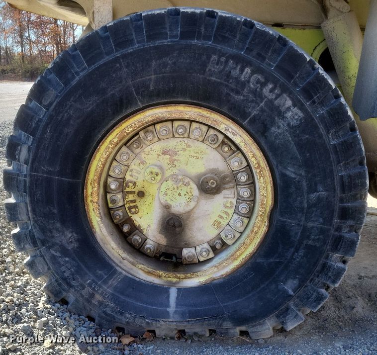 image for item DK1183 1995 Euclid R35  haul truck