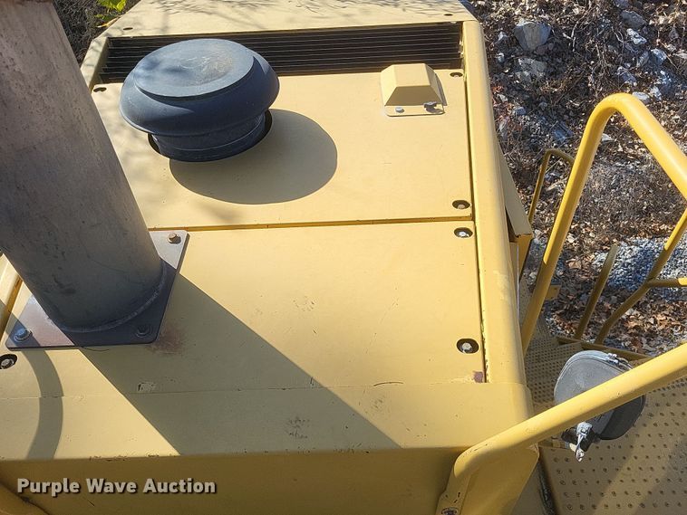 image for item DK1185 2004 Caterpillar 988G  wheel loader