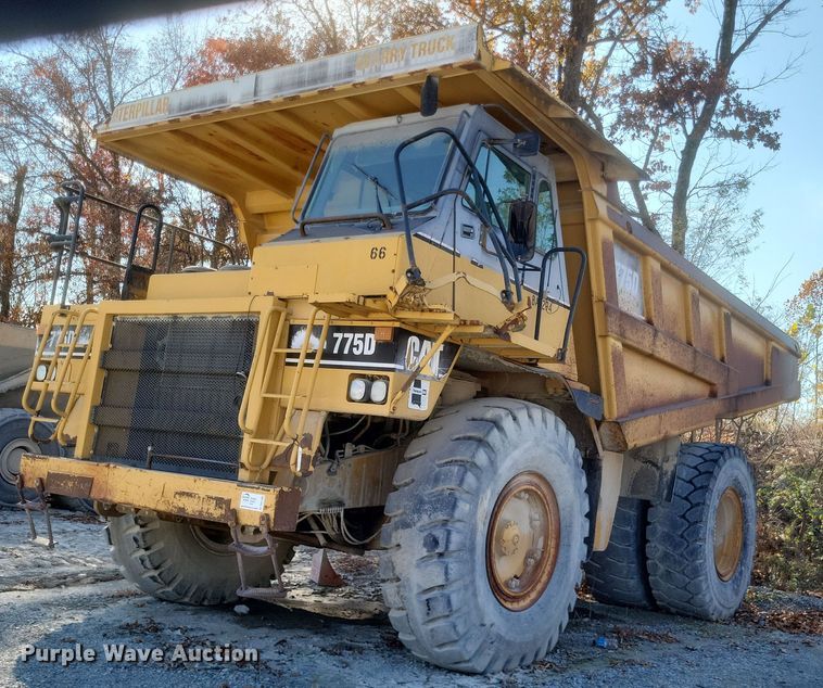 image for item DK1186 2000 Caterpillar 775D  haul truck