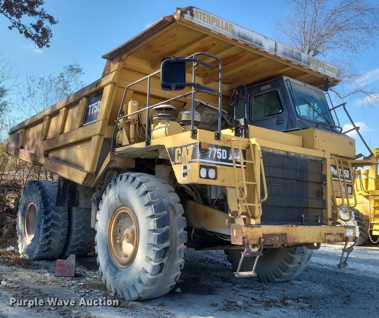 image for item DK1186 2000 Caterpillar 775D  haul truck