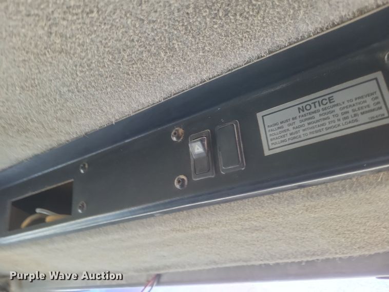 image for item DK1186 2000 Caterpillar 775D  haul truck