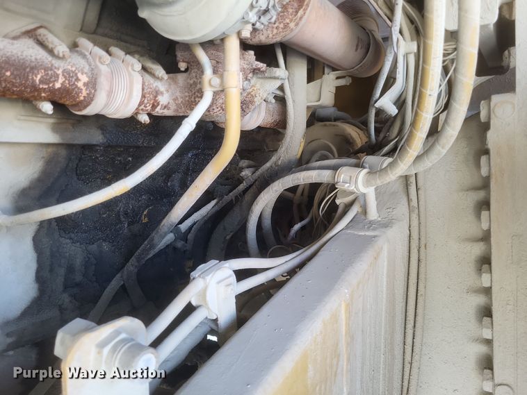 image for item DK1186 2000 Caterpillar 775D  haul truck