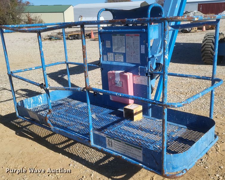 image for item DK1193 2003 Genie Z-80/60  boom lift