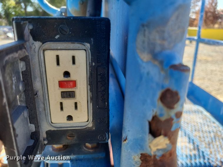 image for item DK1193 2003 Genie Z-80/60  boom lift