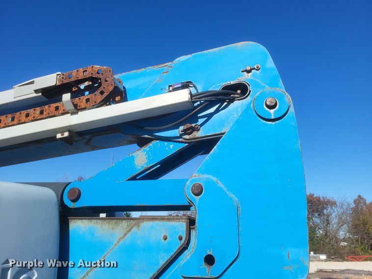 image for item DK1193 2003 Genie Z-80/60  boom lift