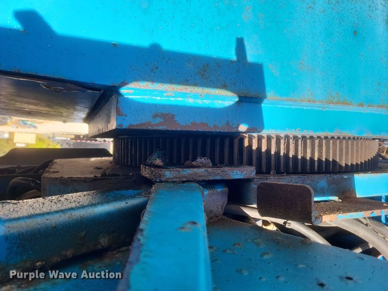 image for item DK1193 2003 Genie Z-80/60  boom lift