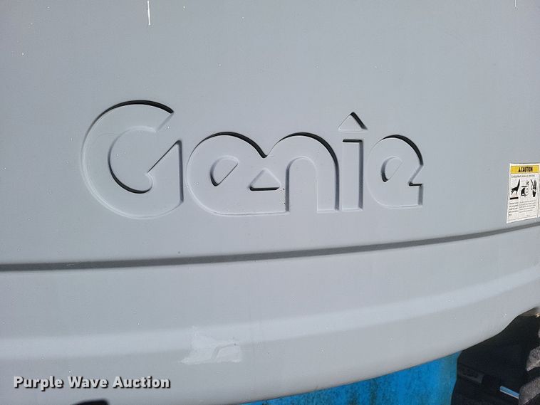 image for item DK1193 2003 Genie Z-80/60  boom lift