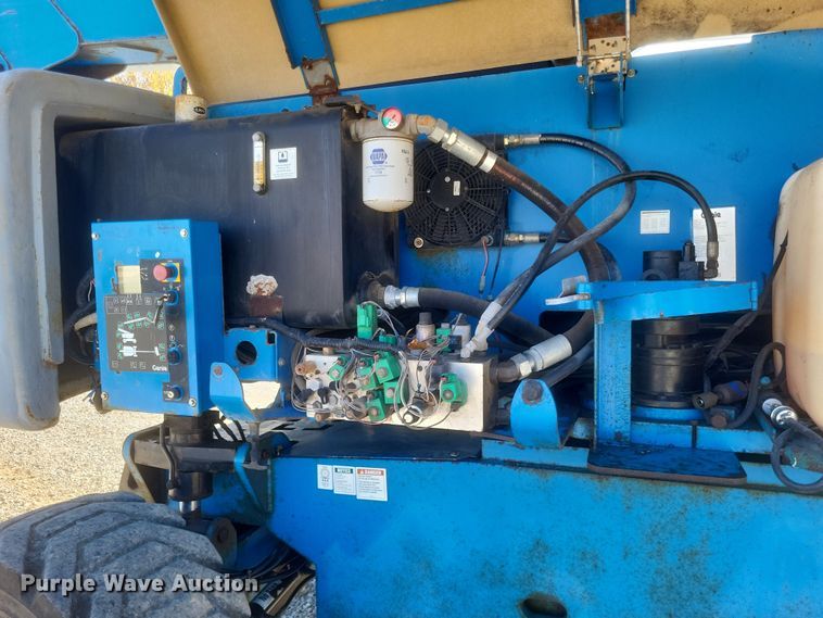 image for item DK1193 2003 Genie Z-80/60  boom lift