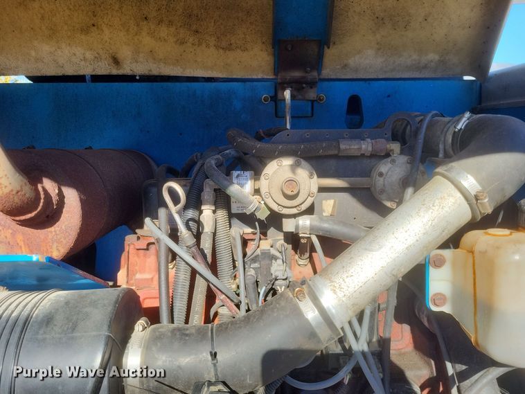 image for item DK1193 2003 Genie Z-80/60  boom lift