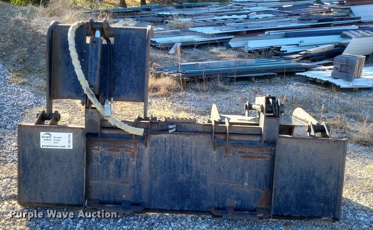 image for item DK1197 79" W skid steer rock grapple bucket