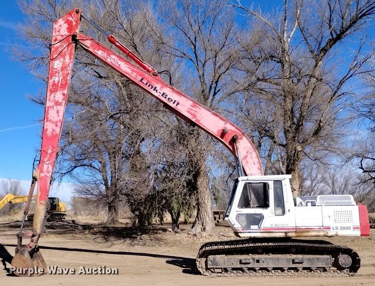 image for item DK8879 1990 Link Belt LS-2800C Series II  long reach excavator