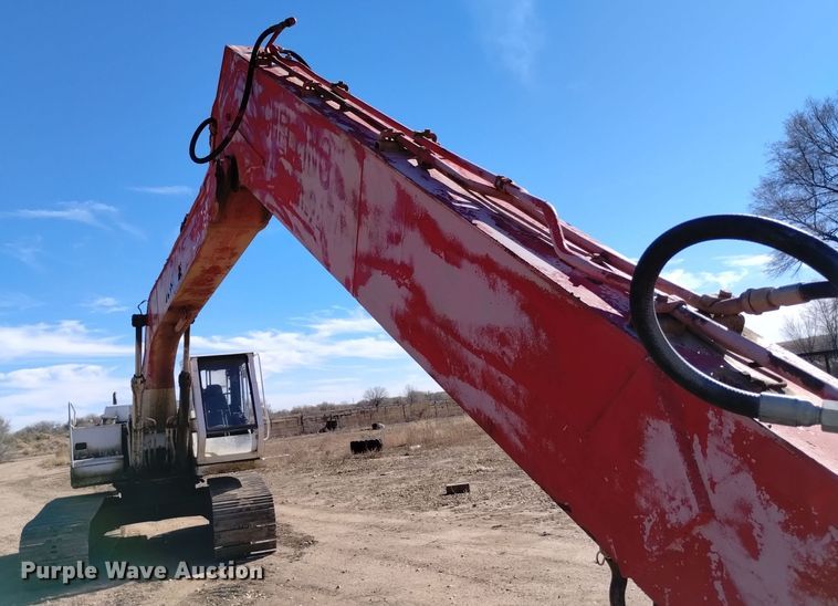 image for item DK8879 1990 Link Belt LS-2800C Series II  long reach excavator