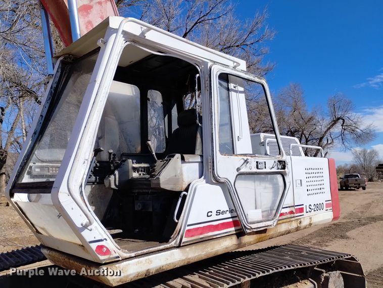 image for item DK8879 1990 Link Belt LS-2800C Series II  long reach excavator