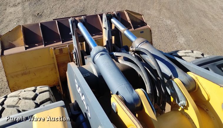 image for item DK8883 2008 John Deere 844J  wheel loader