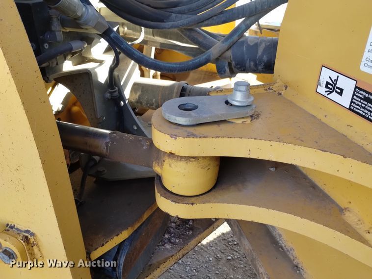 image for item DK8883 2008 John Deere 844J  wheel loader