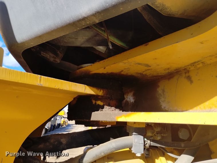 image for item DK8883 2008 John Deere 844J  wheel loader