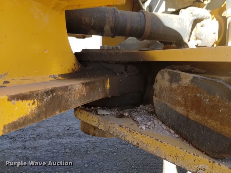 image for item DK8883 2008 John Deere 844J  wheel loader