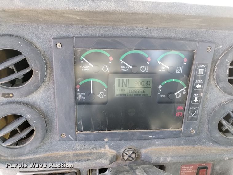 image for item DK8883 2008 John Deere 844J  wheel loader