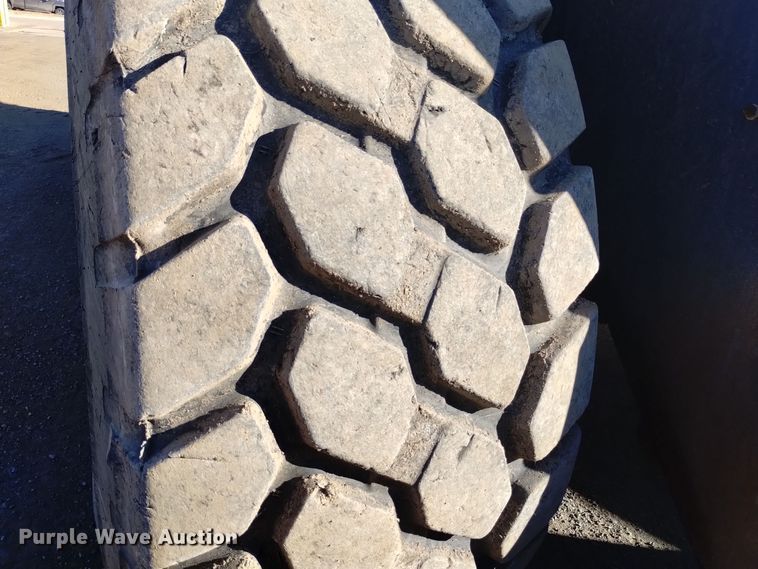 image for item DK8883 2008 John Deere 844J  wheel loader