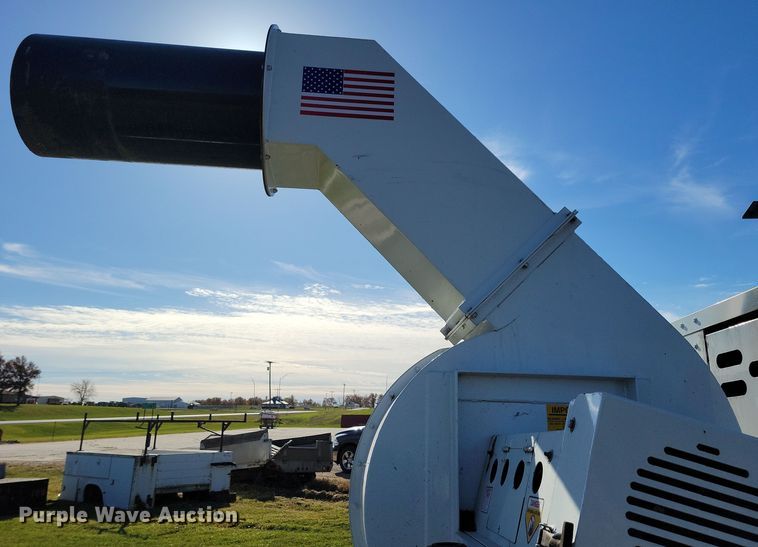 image for item DL7744 Tarco Windy Series Fort Miller FAB  leaf vacuum trailer