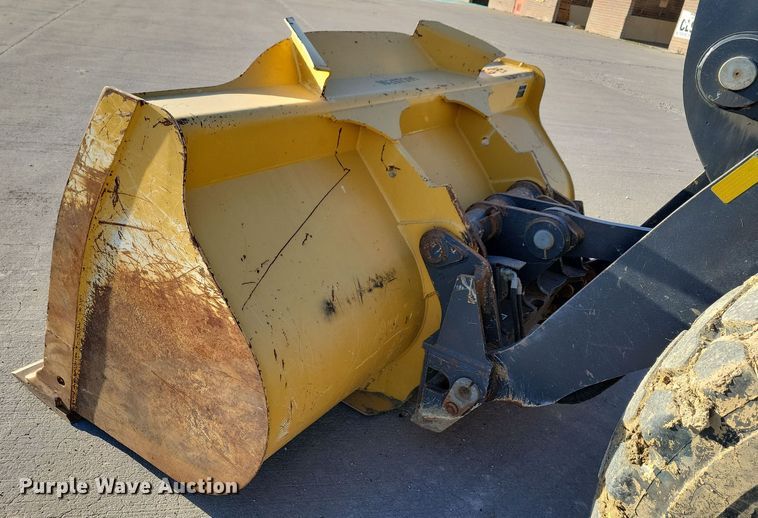 image for item DL7747 2018 John Deere 544K-II  wheel loader