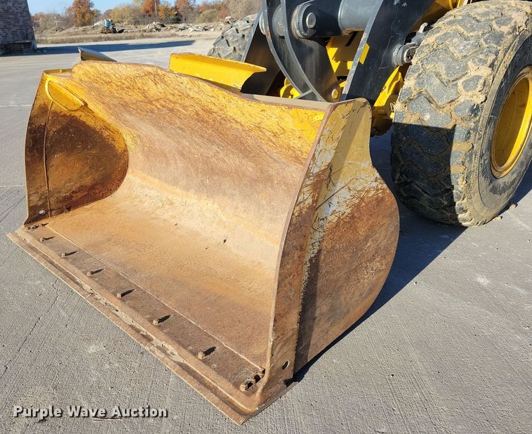image for item DL7747 2018 John Deere 544K-II  wheel loader