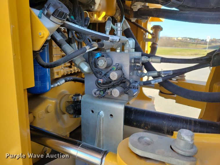 image for item DL7747 2018 John Deere 544K-II  wheel loader