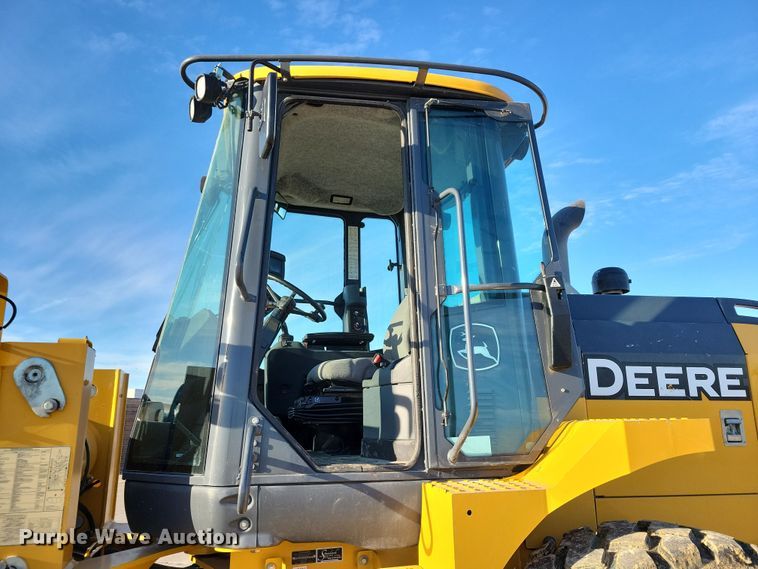 image for item DL7747 2018 John Deere 544K-II  wheel loader