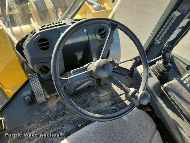 image for item DL7747 2018 John Deere 544K-II  wheel loader