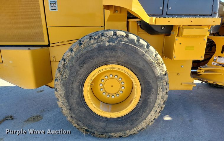 image for item DL7747 2018 John Deere 544K-II  wheel loader